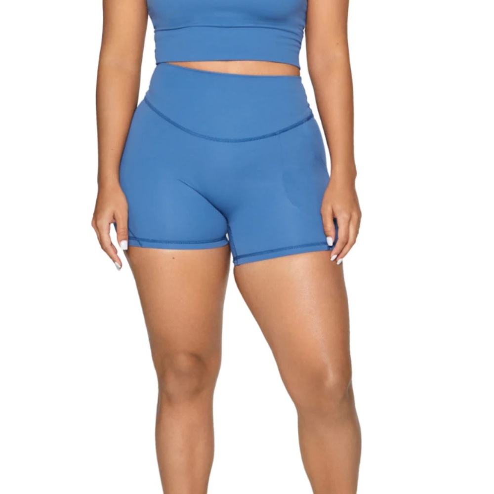 ILUS CONFIDENCE 4.5 INCH SHORTS